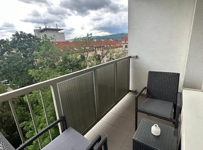 Apartrip Komenskeho Apartment *